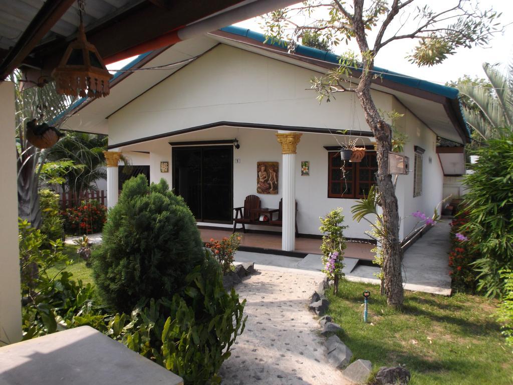 Ryans Resort Prasat Eksteriør billede
