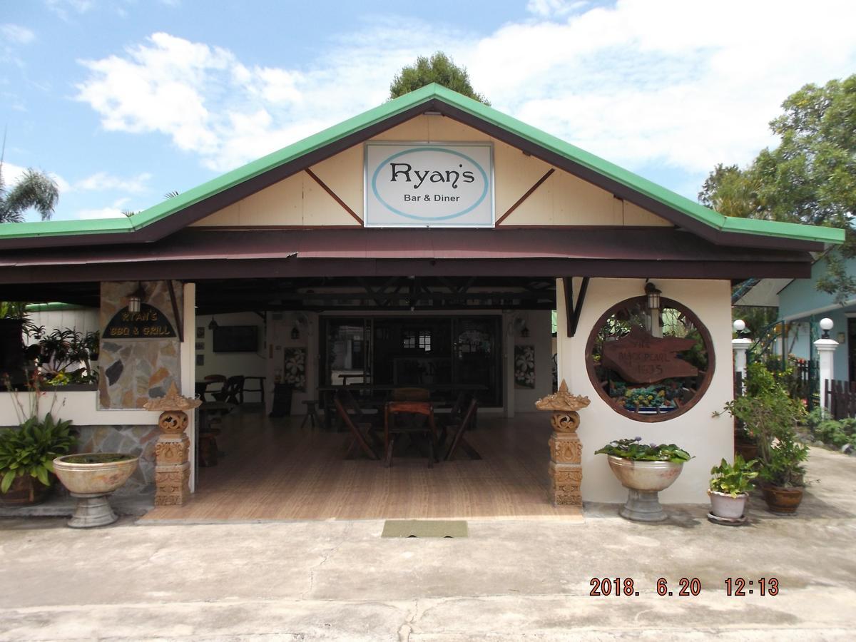 Ryans Resort Prasat Eksteriør billede